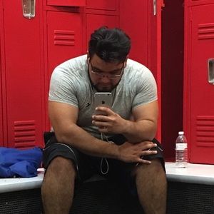 Meet your Posher, Cesar