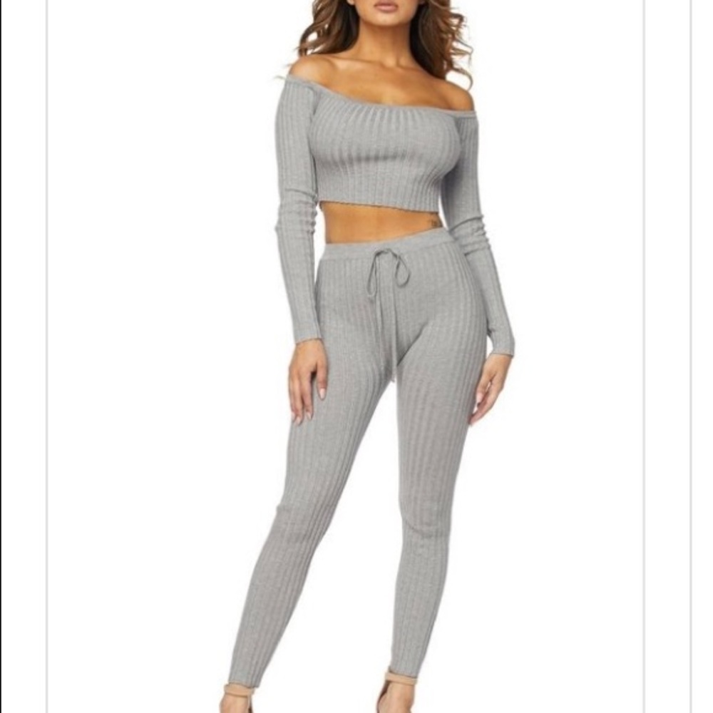 "Winter vibes"grey