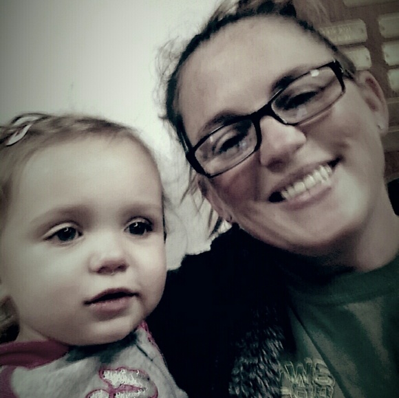 Meet your Posher, Mic - Picture 2 of 3