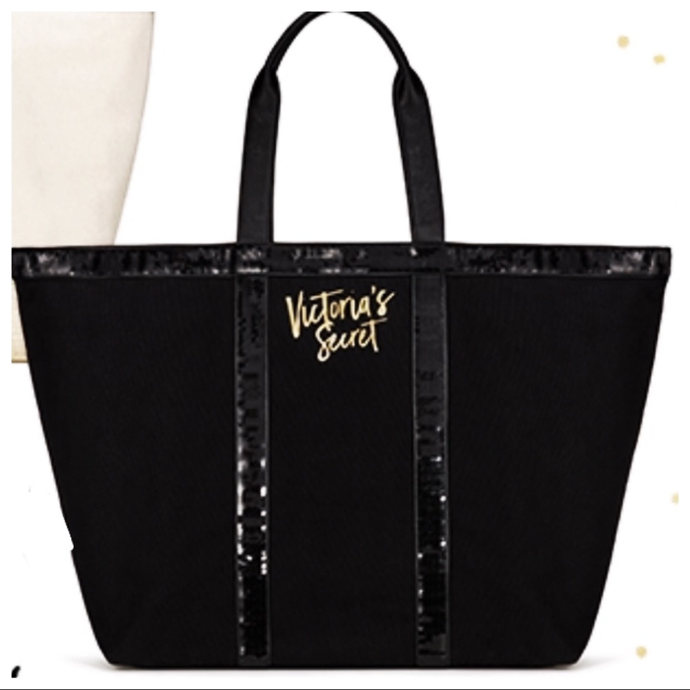 🆕 Victoria’s Secret Black Weekender
