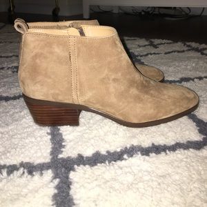 J.Crew factory “Sawyer” booties sz 9. Wore once !