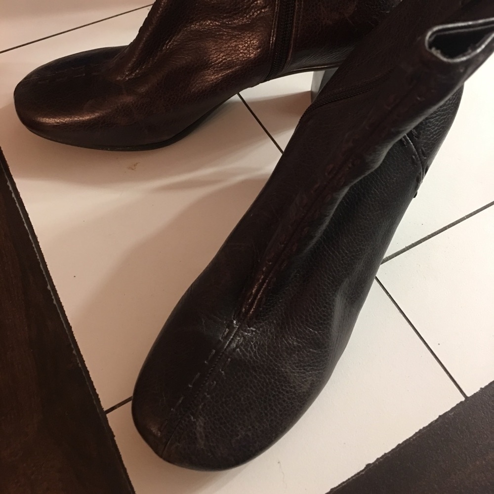 Dark brown size 10 ankle boots
