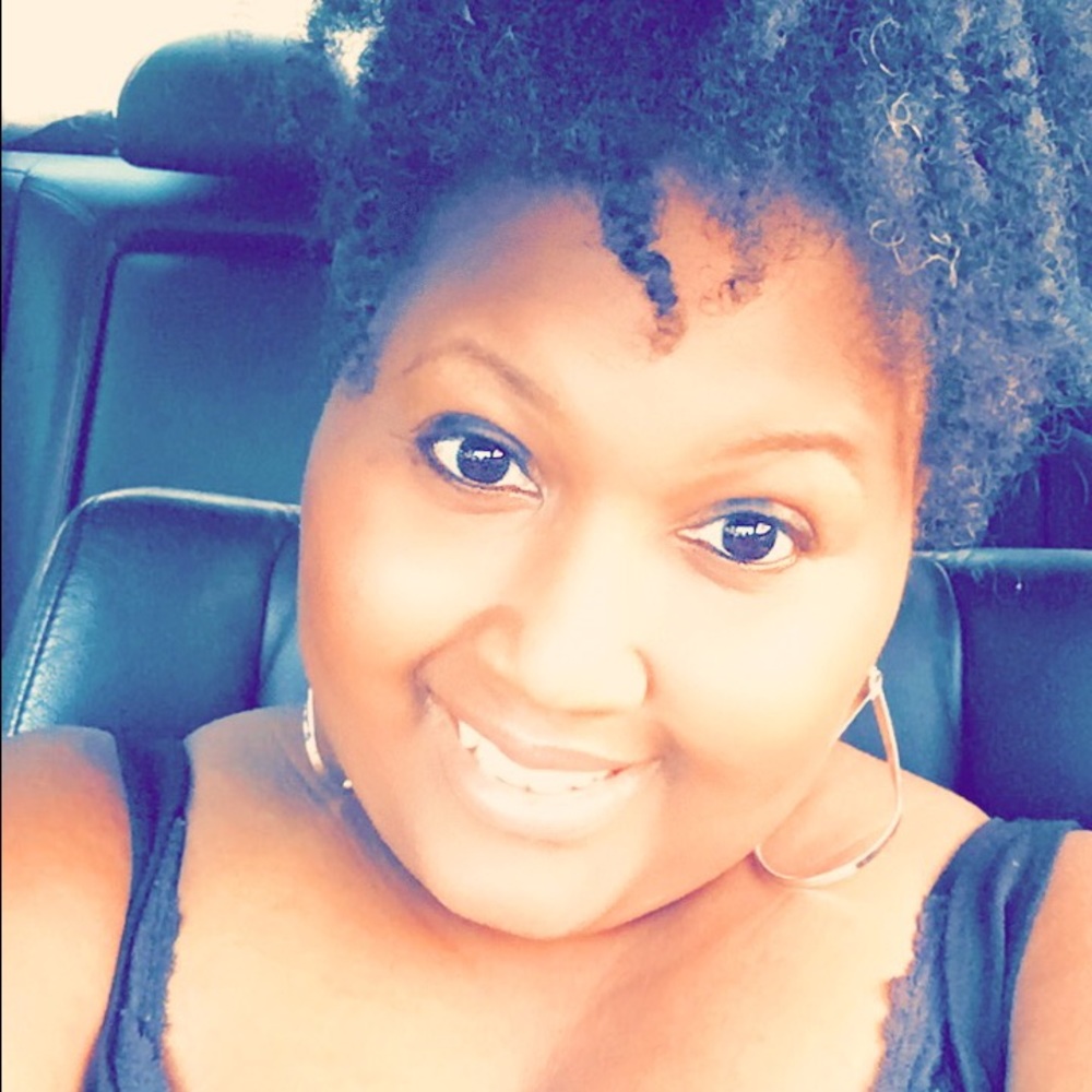 Meet your Posher, Tomeka