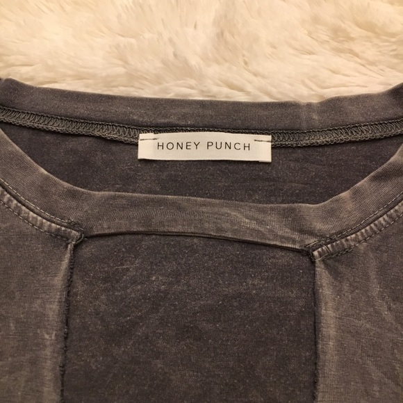 LAST ONE! NWT Small SOFT wash tee USA boutique top - Picture 2 of 5