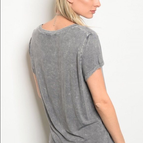 LAST ONE! NWT Small SOFT wash tee USA boutique top - Picture 4 of 5