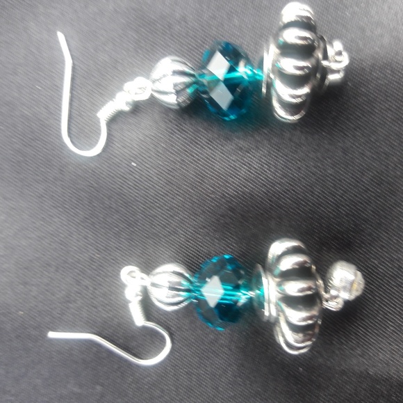Handmade blue & silver dangle earrings - Picture 2 of 4