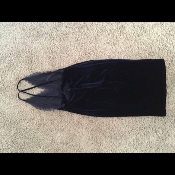 Lulu*s Velvet Dress - Picture 2 of 8