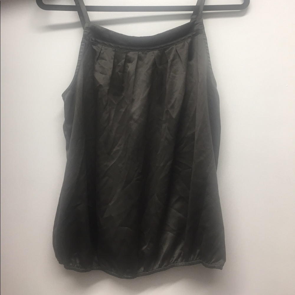 Gray old navy tank