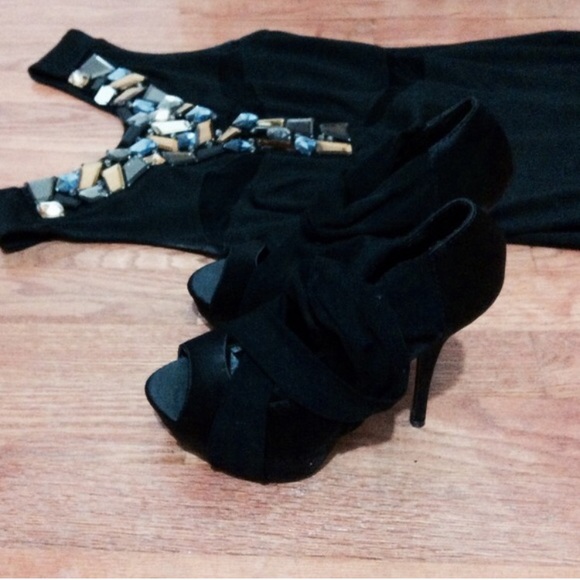 Black mesh high heels - Picture 2 of 4