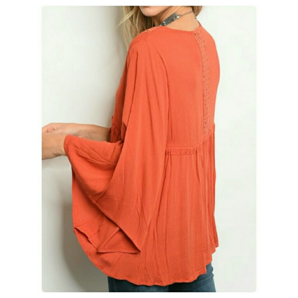 SUN KISSED LACE  V NECK FLUTTER BAT WING TUNIC - Picture 2 of 6