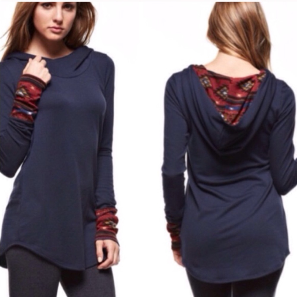 PRETTY AZTEC HOODED TOP❤️