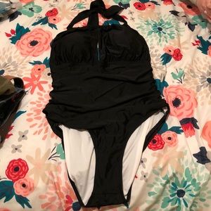 Cupshe Secrets Halter One piece Swimsuit XL black