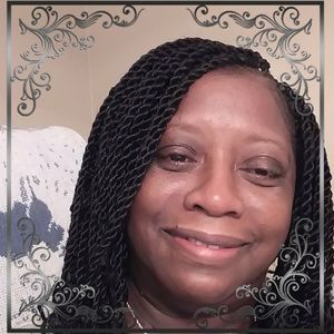 Meet your Posher, Carla