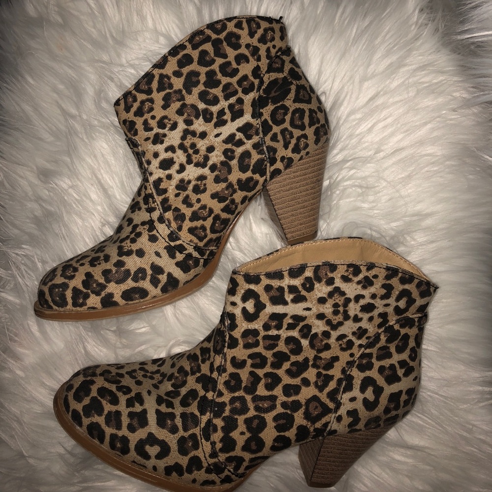 Rampage Cheetah Print Booties