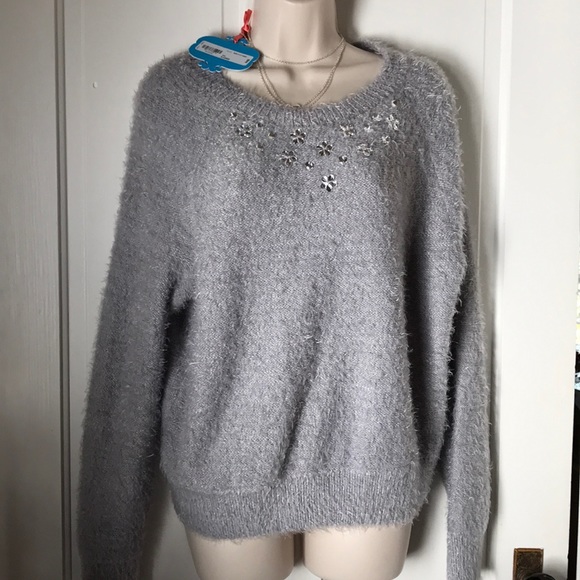 Nanette Lenore L’Amour Gray soft eyelash sweater - Picture 1 of 8
