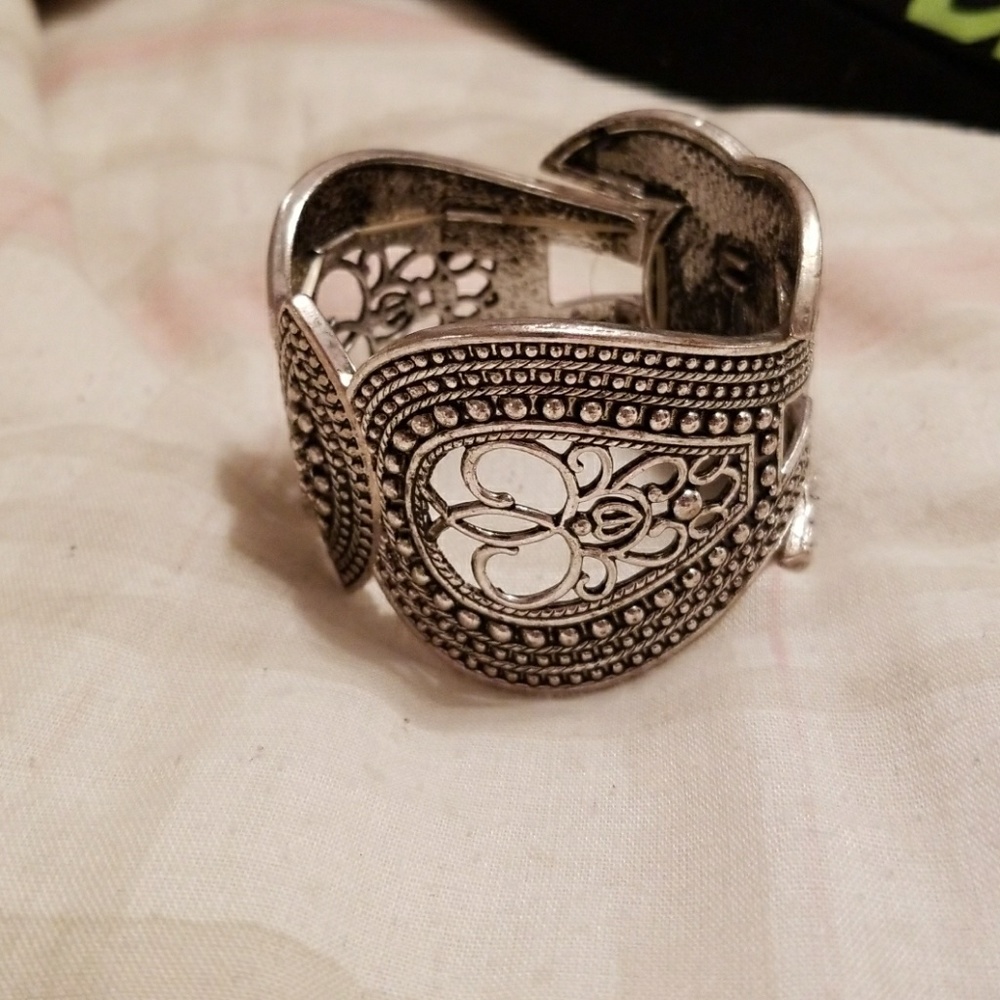 Funky bangle - Picture 6 of 7