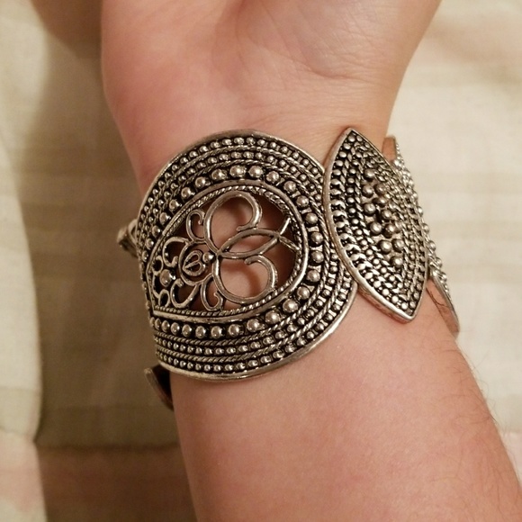 Funky bangle - Picture 3 of 7