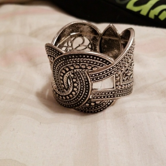 Funky bangle - Picture 7 of 7