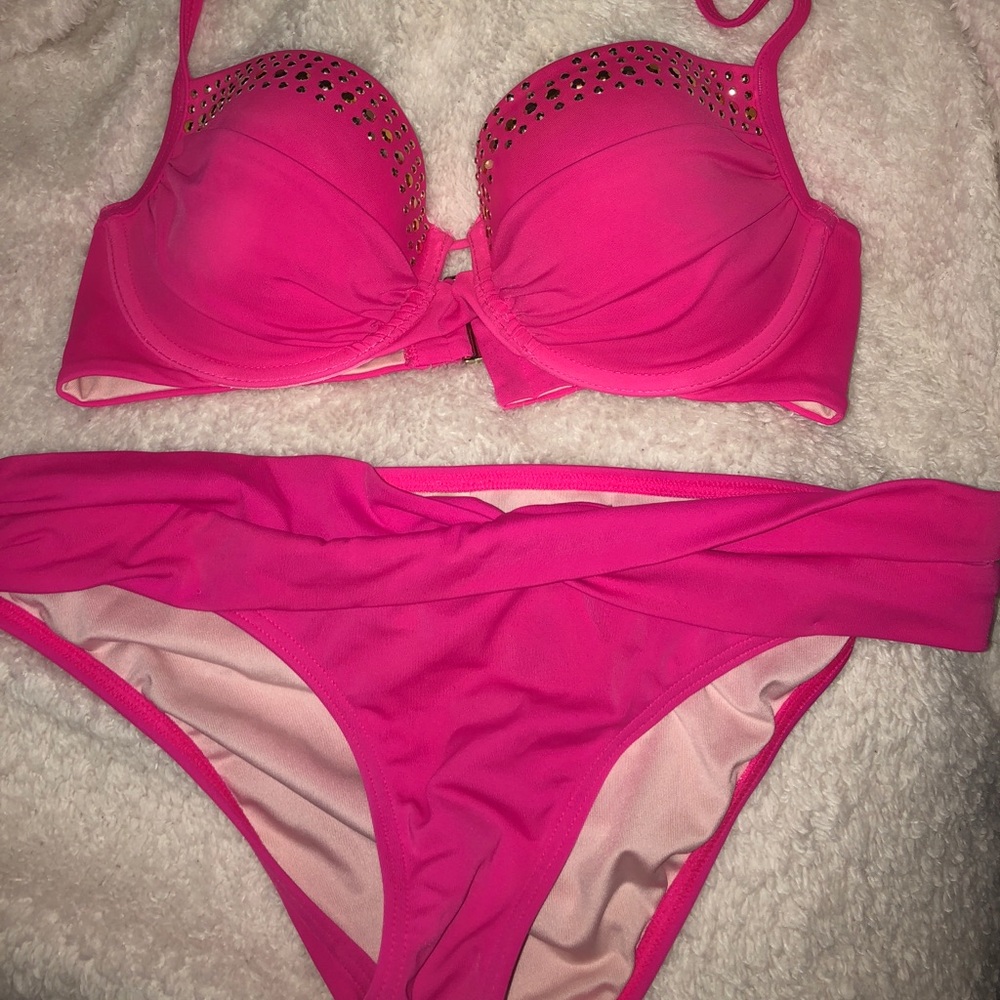 VS bathing suit