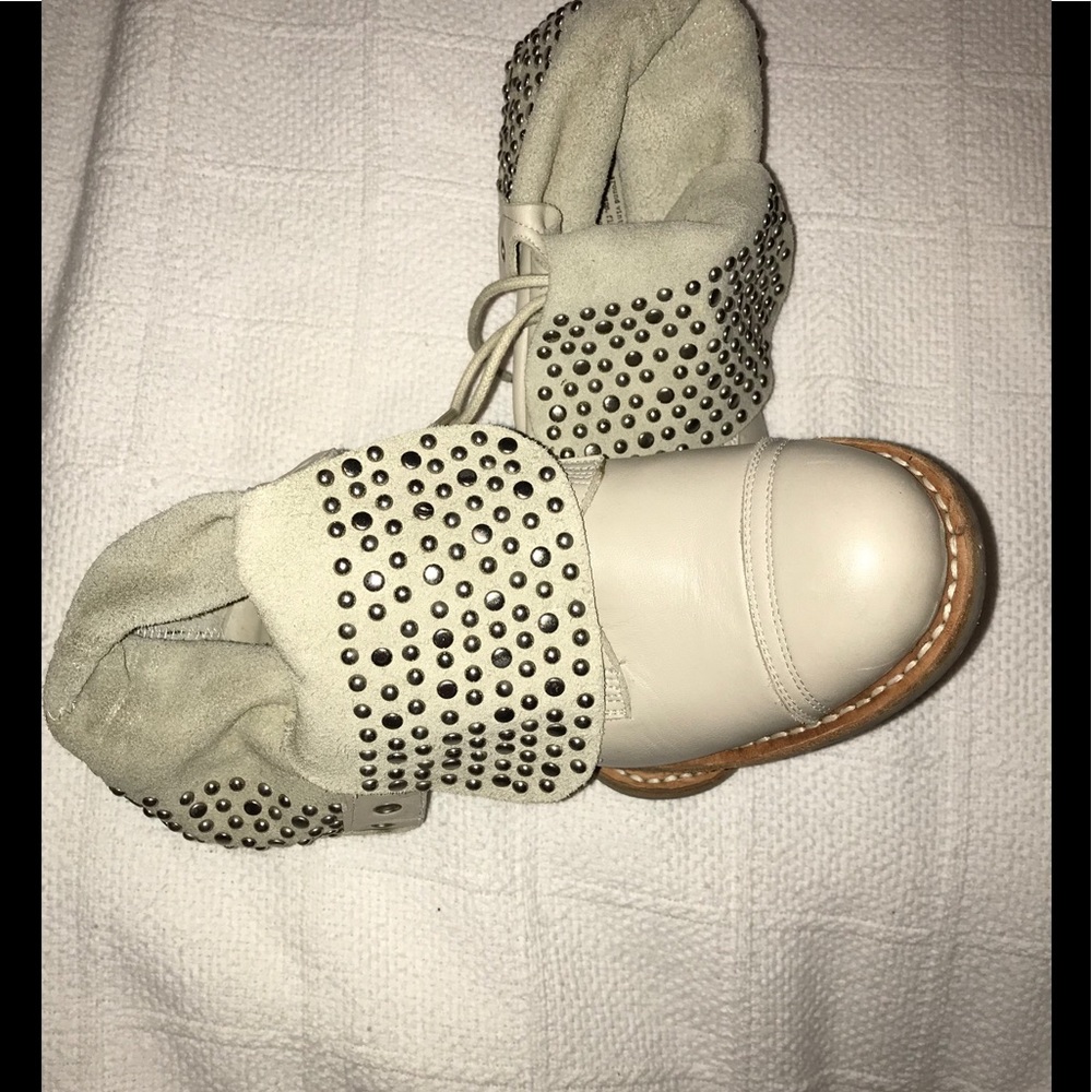 Jeffrey Campbell