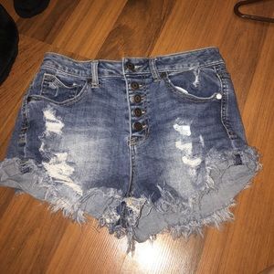 high waisted, distressed jean shorts!