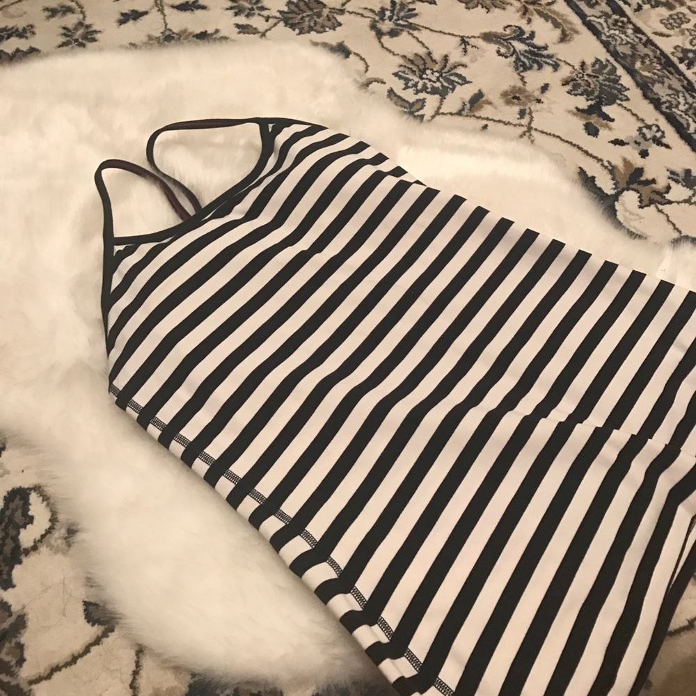 Lululemon Power Y striped tank, size 6.