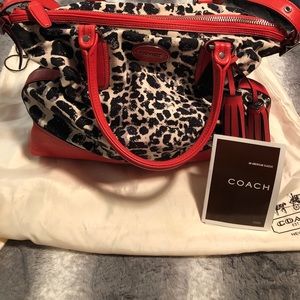 Gorgeous coach bag
