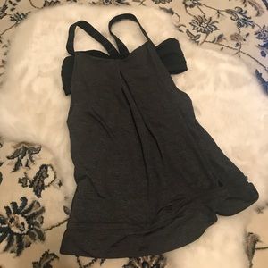 Lululemon grey/Black tank, size 6.