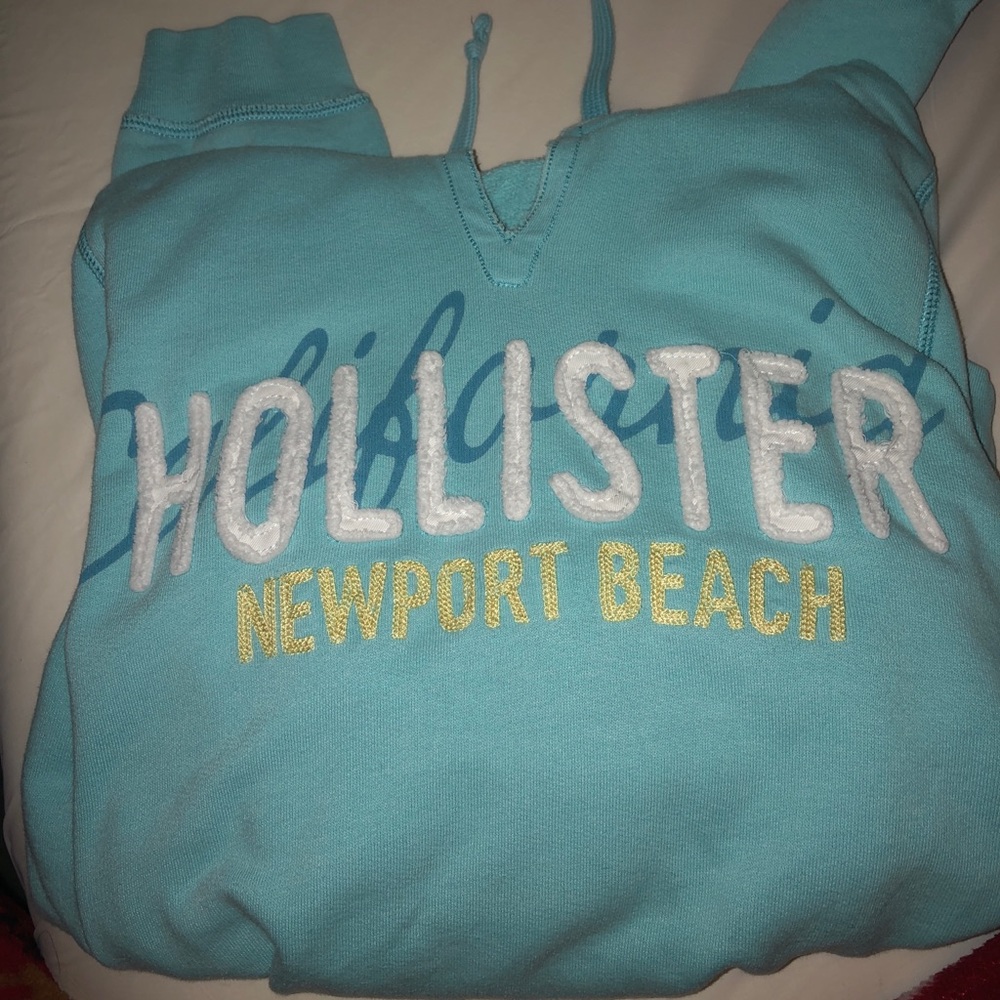 hollister hoodie