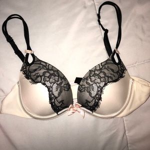 Victoria secret bra