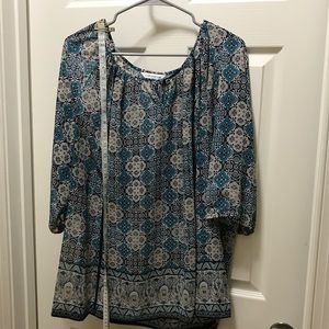 ➕5 for $20 Light pull over Blouse