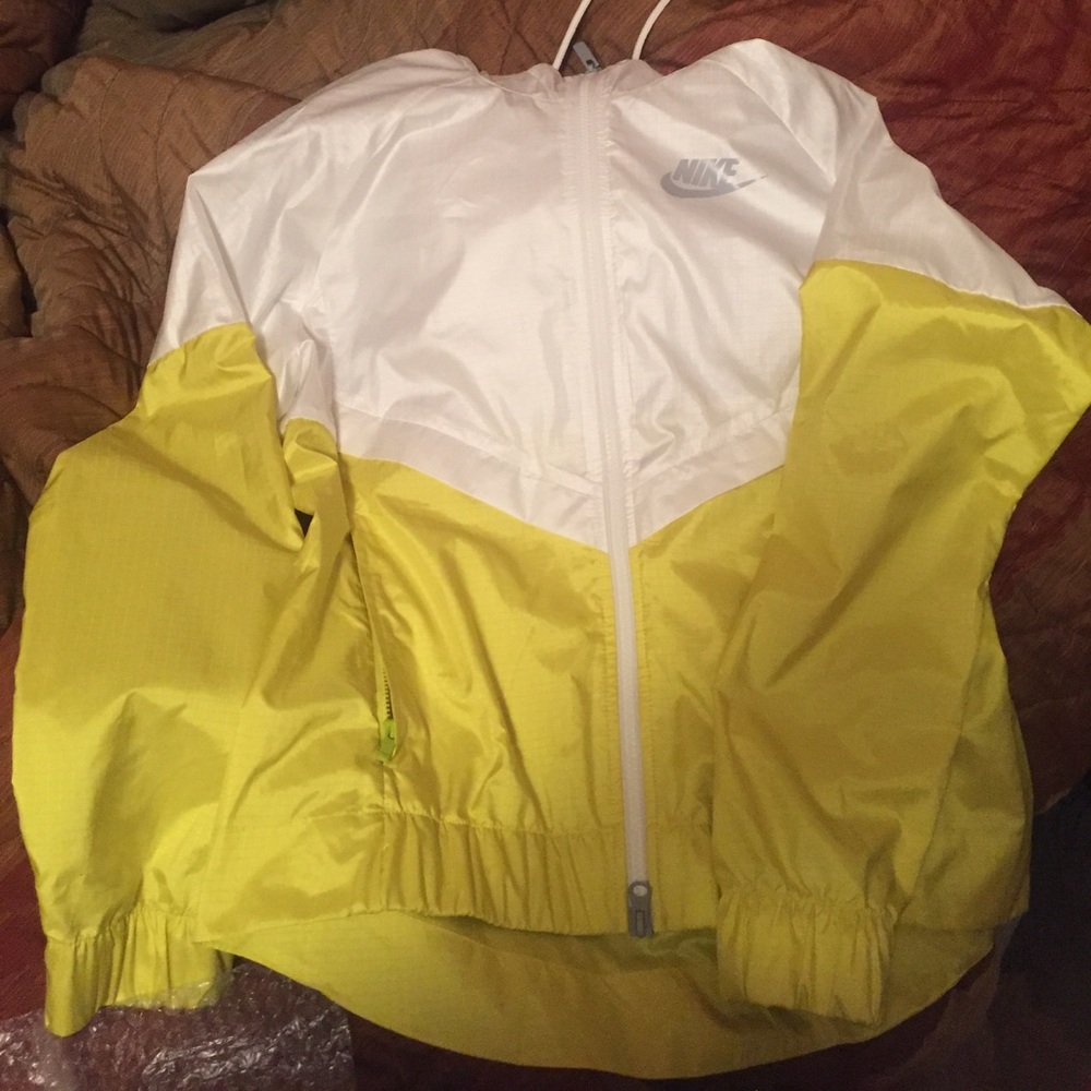 Nike windbreaker