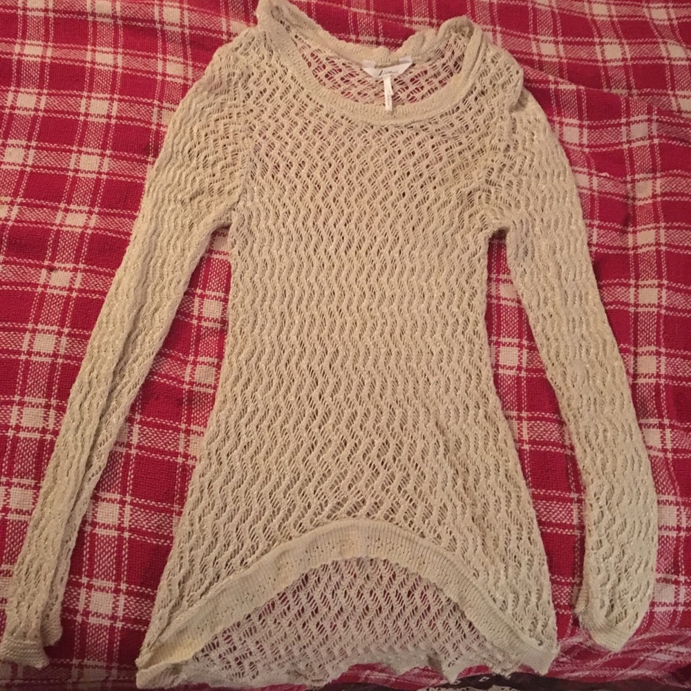 Beautiful flowy top