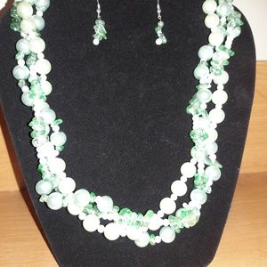 3 strand green glass & white pearl necklace