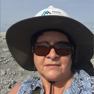 Meet your Posher, Ingrid