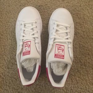{SOLD} Adidas Stan Smith Women Sneaker - pink