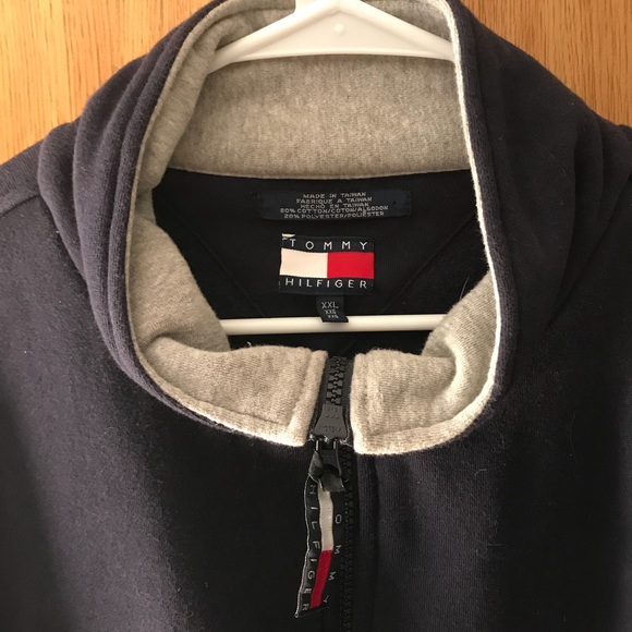 (SOLD) Tommy Hilfiger - Picture 3 of 4