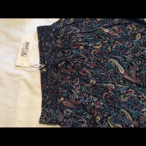 NWT Paisley Loose Fitted Pants with pockets / Harem boho style - Picture 3 of 7