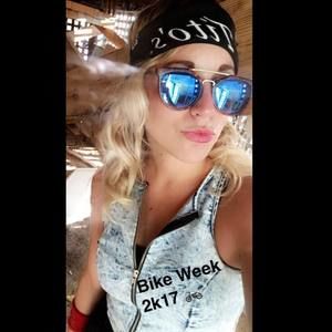 Meet your Posher, Anika