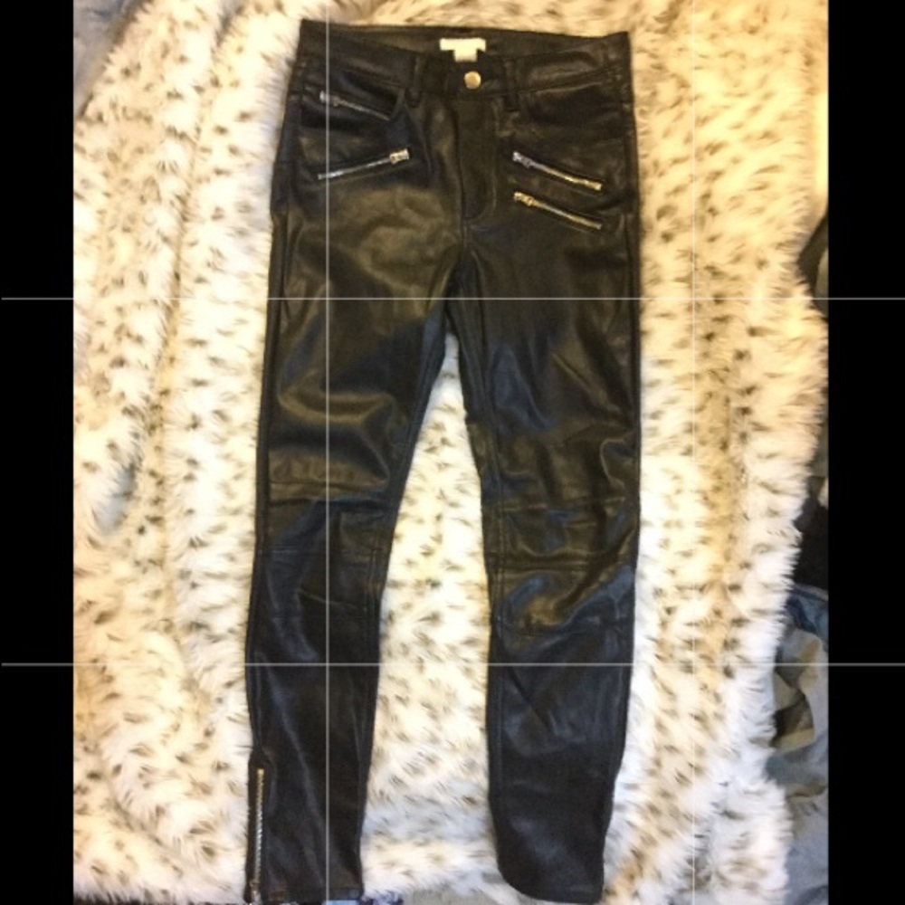 Tight faux leather pants