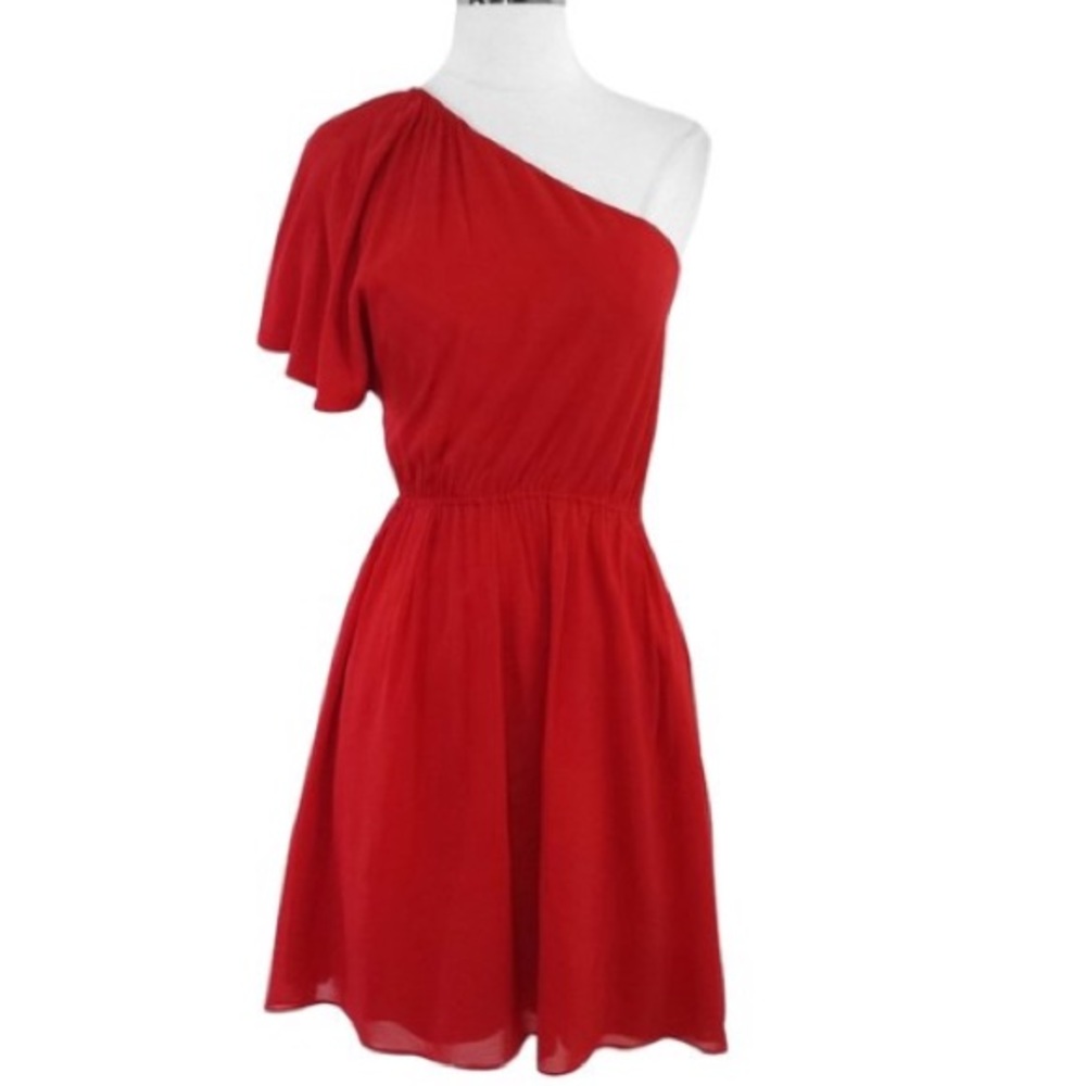 Alice + Olivia Red Silk One Shoulder Dress! 💃🏽✨