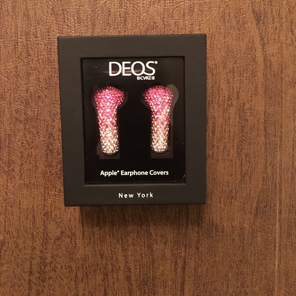 NIB Swarovski Apple Earphone Covers