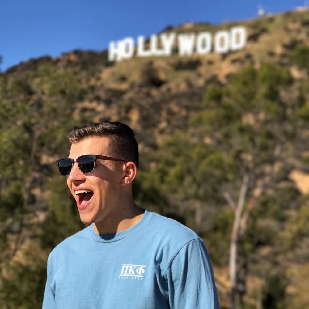 Meet your Posher, Hunter