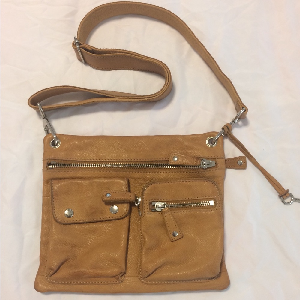 Fossil purse