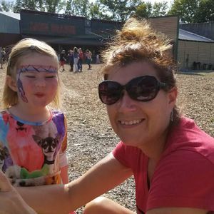 Meet your Posher, Angie