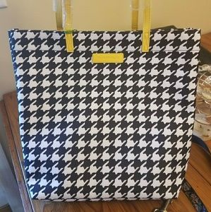 Vera Bradley Tote NWT