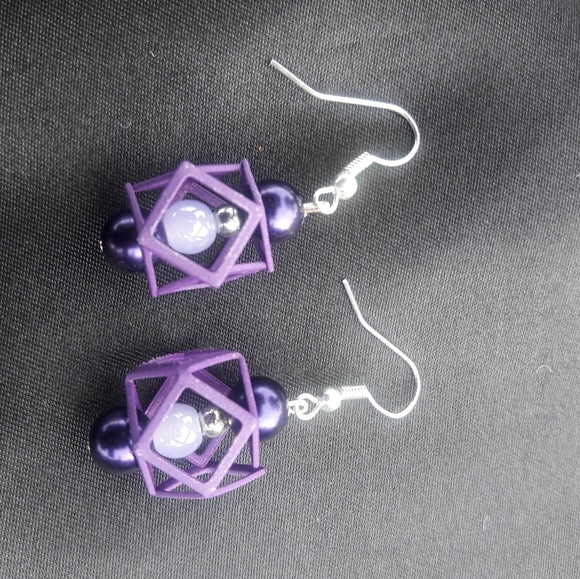Purple 'cage' earrings - Picture 1 of 2