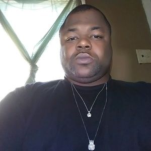 Meet your Posher, Kenaz