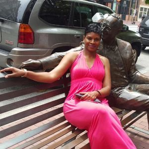 Meet your Posher, Carla