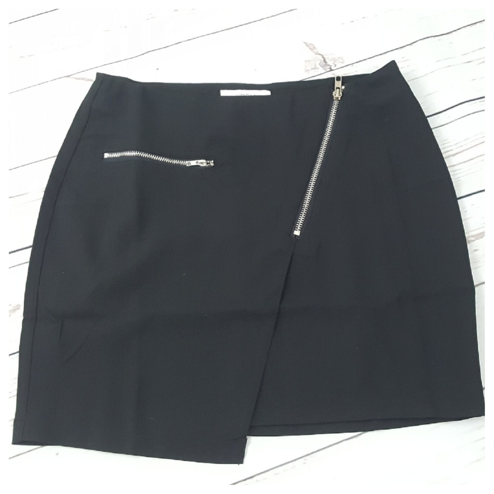 Black Mini Skirt with Silver Exposed Zippers SMALL - Picture 2 of 7